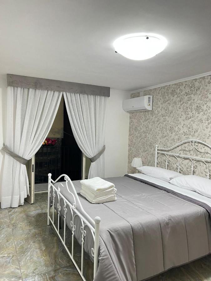 Niko House Villa Napoli Bagian luar foto